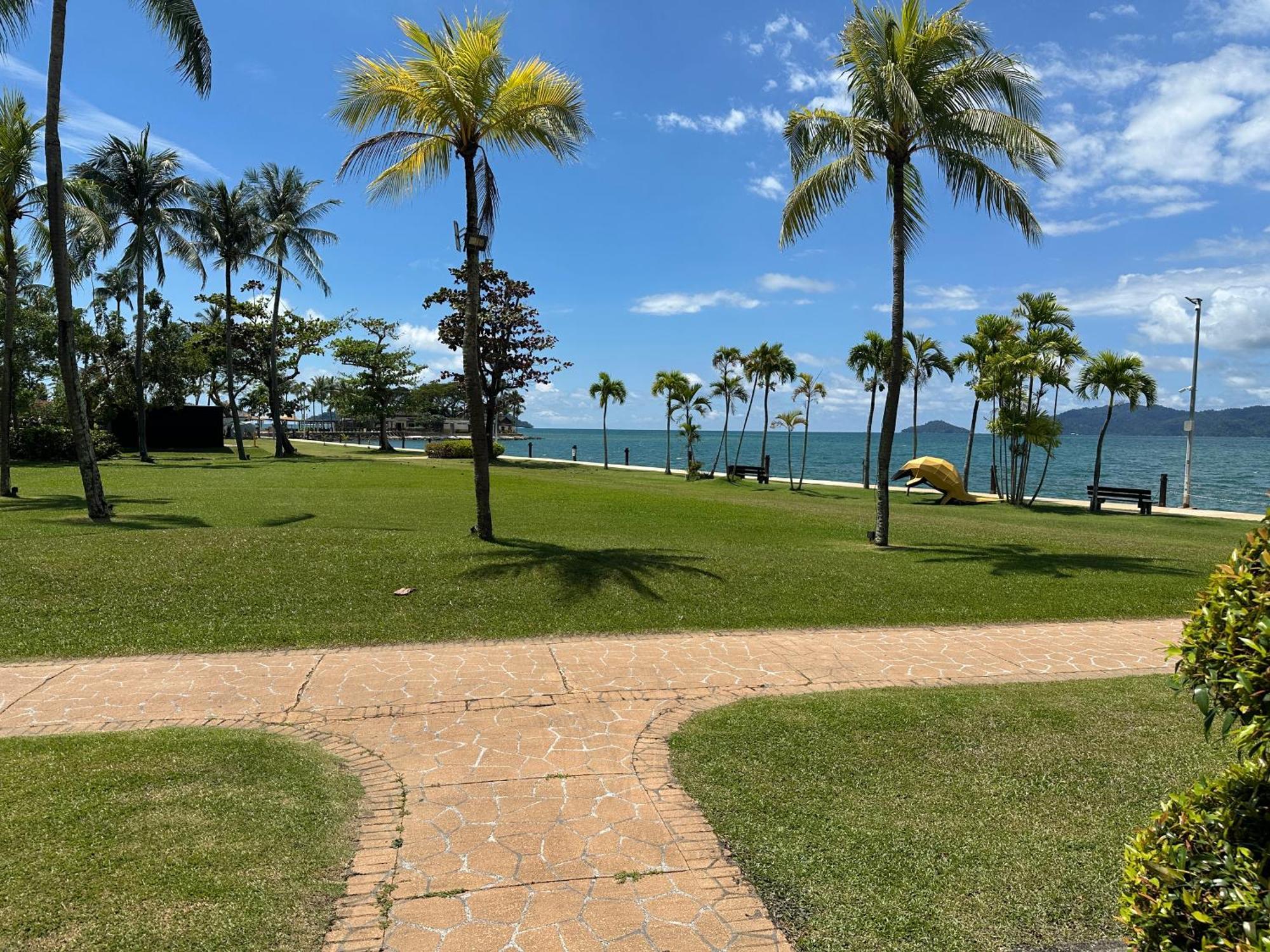 Shangri-La Tanjung Aru, Kota Kinabalu Exterior photo